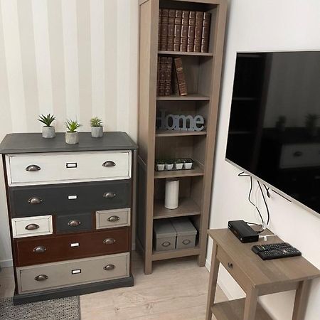 Appartement Cosy Apartmant In Hodonín Extérieur photo